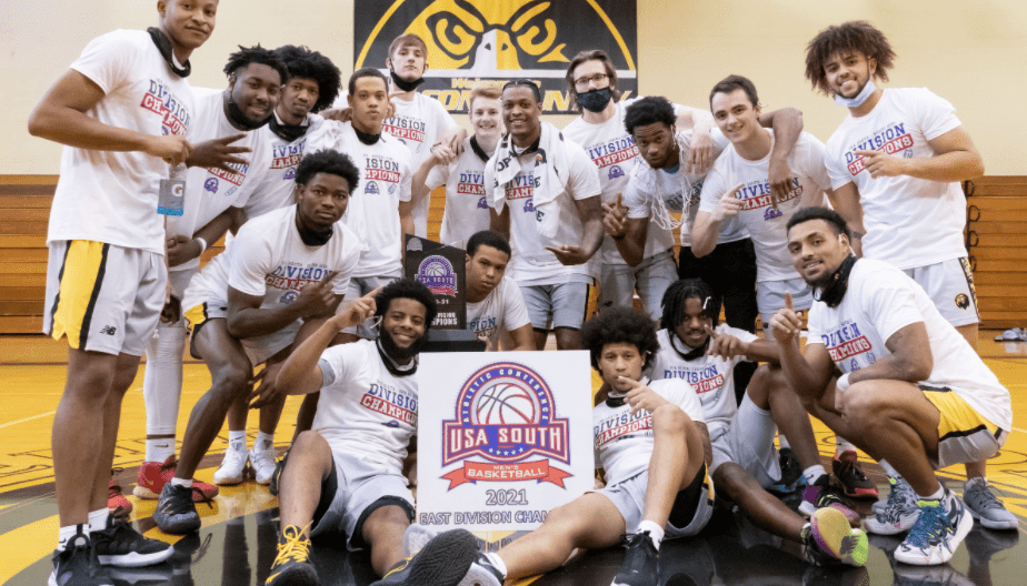 Pfeiffer University basketball team group shot